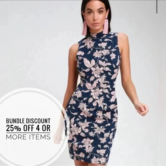 Lulus Small Sleeveless Blue Mock Neck Floral Short Dress Size Small - Picture 1 of 9